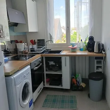 Superbe Appartement De 41M2 En Residence Prive Fleury-les-Aubrais Exterior foto